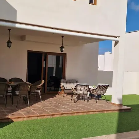 Villa Lava Costa Teguise