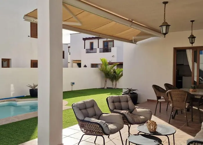 Lava Villa Costa Teguise