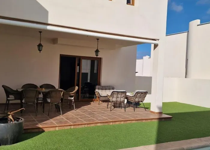Villa Lava Costa Teguise